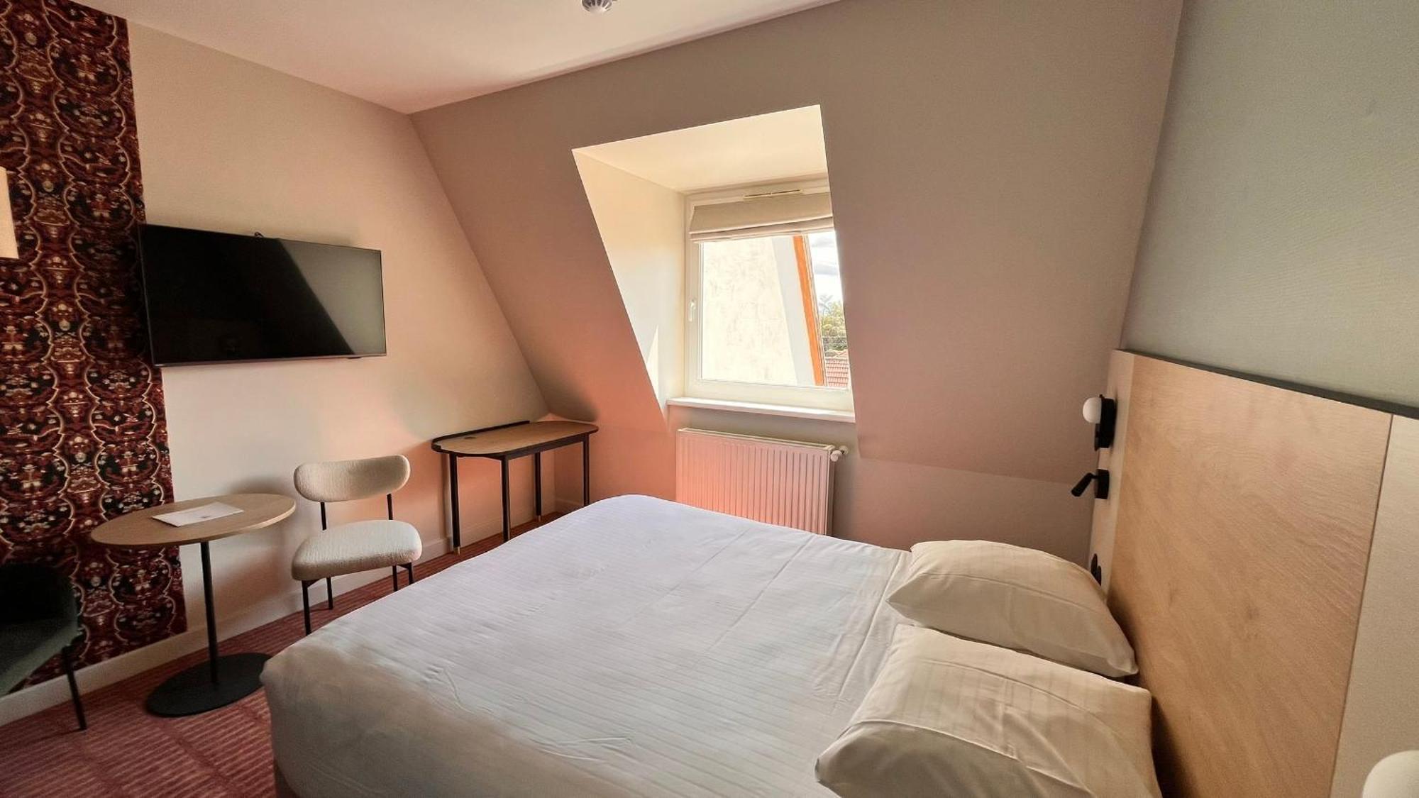 Hotel L'Ours De Mutzig Bagian luar foto